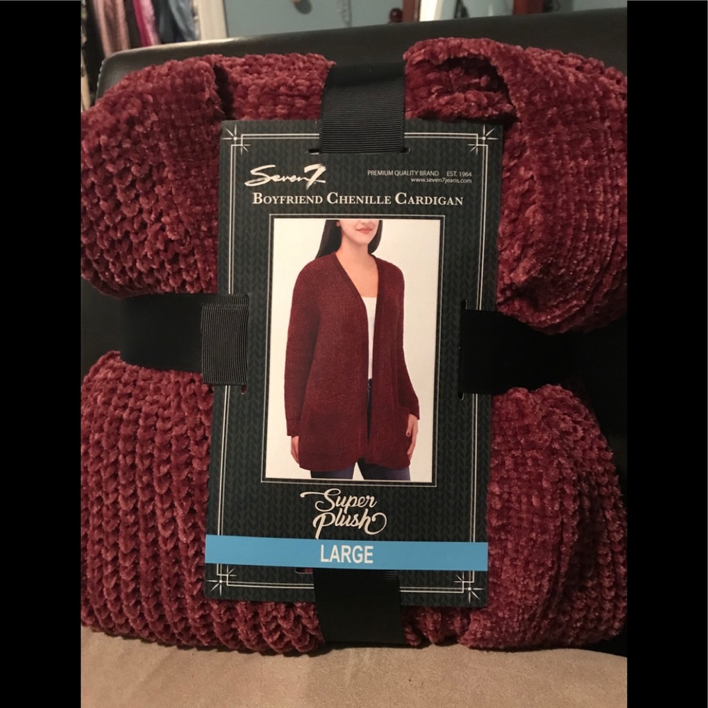 BRAND NEW velvet cardigan